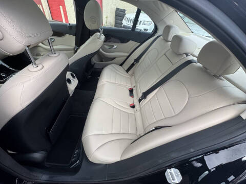 2015 Mercedes-Benz C-Class C 300 4MATIC