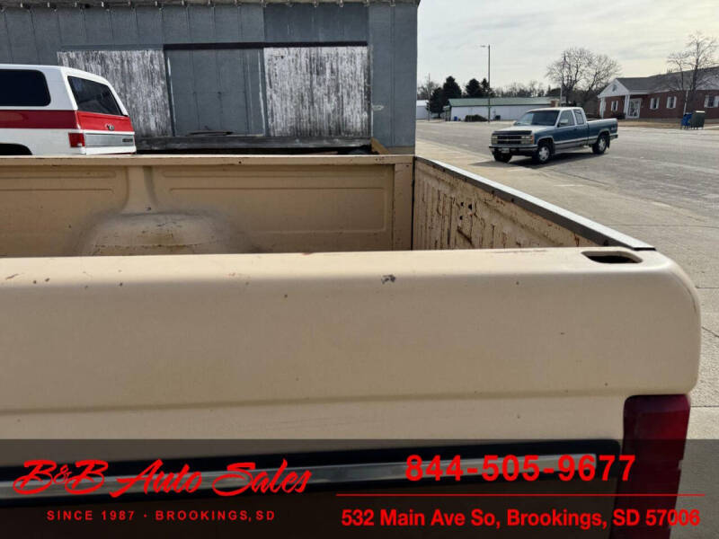 1985 Ford F-150 XLT Lariat