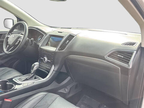 2018 Ford Edge Sport