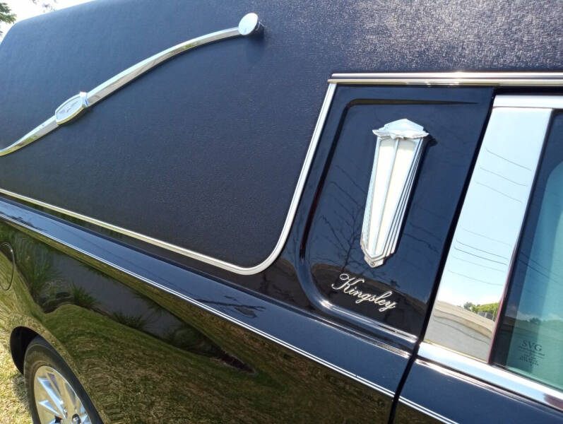 2017 Cadillac XTS Pro Coachbuilder-Funeral Coach