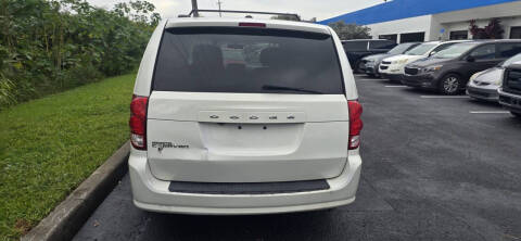 2013 Dodge Grand Caravan SXT