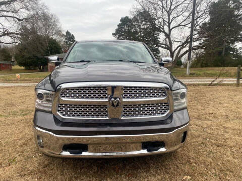 2014 RAM 1500 Laramie
