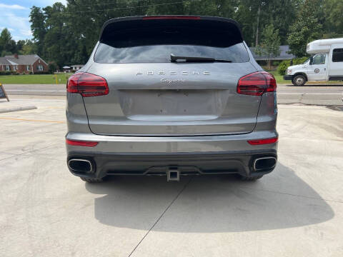 2016 Porsche Cayenne