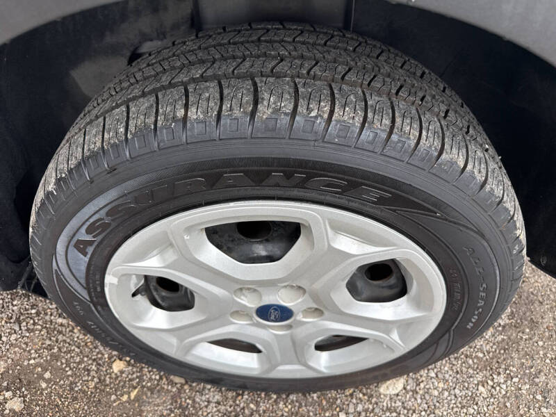 2019 Ford Escape S