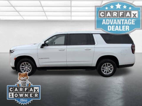 2024 Chevrolet Suburban LT