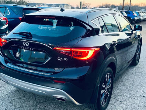 2019 Infiniti QX30 Luxe