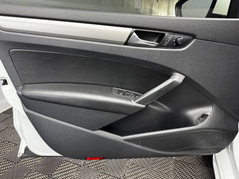 2021 Volkswagen Passat SE