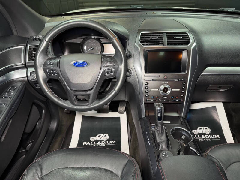 2017 Ford Explorer Sport