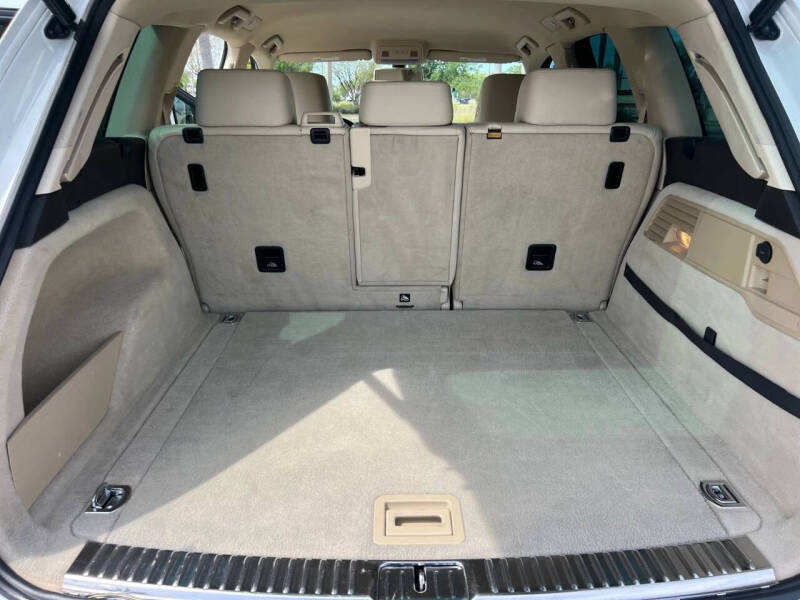 2015 Volkswagen Touareg