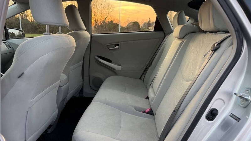2012 Toyota Prius Two