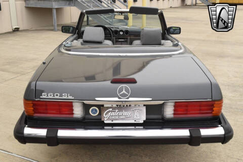 1988 Mercedes-Benz 560-Class 560 SL
