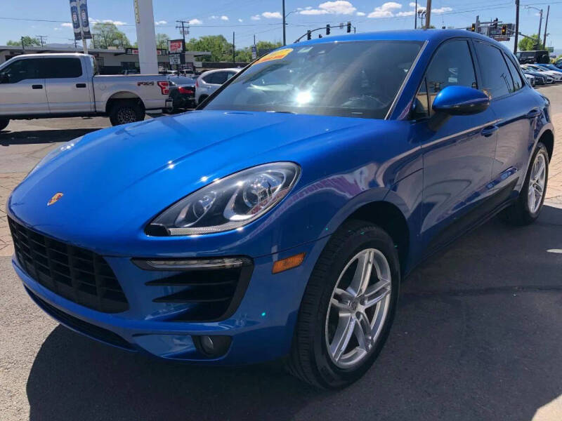 2017 Porsche Macan