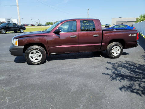 2005 Dodge Dakota for sale at Caps Cars Of Taylorville in Taylorville IL