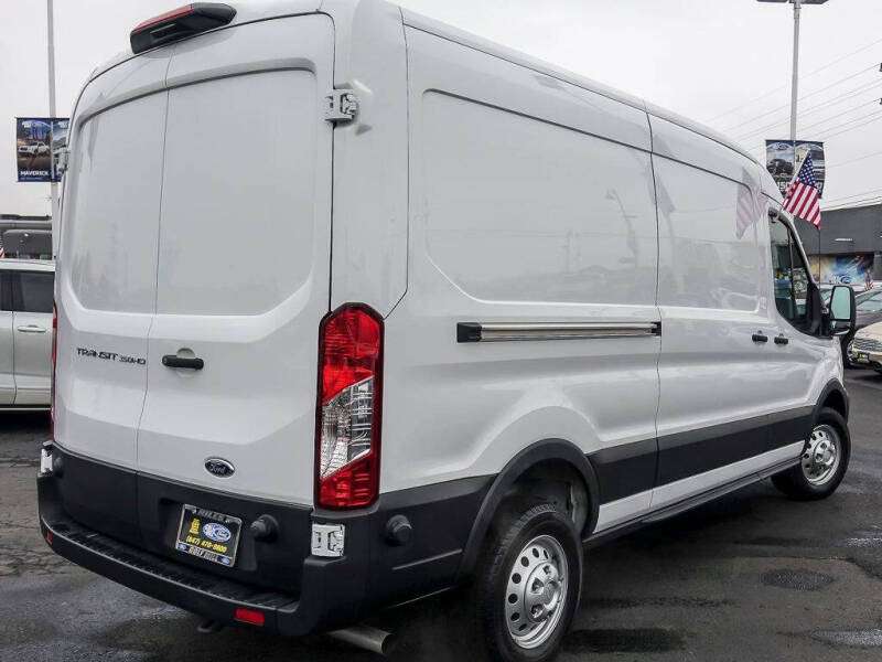 2024 Ford Transit 350 HD