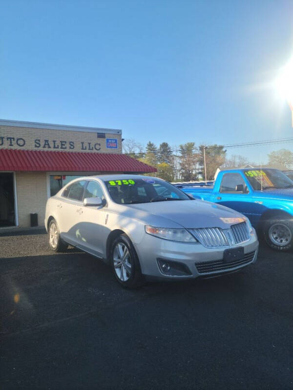 2010 Lincoln MKS Base photo 3