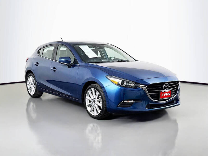 2017 Mazda MAZDA3 Touring