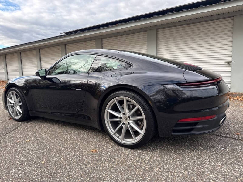2020 Porsche 911 Carrera