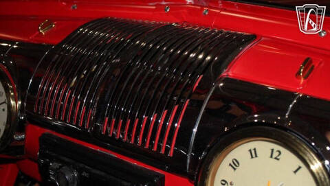 1948 Ford Deluxe