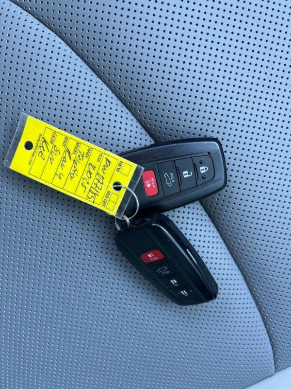 2023 Toyota RAV4 Limited