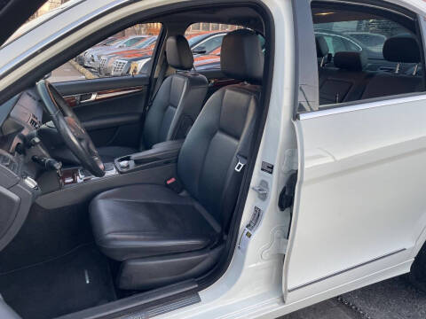 2009 Mercedes-Benz C-Class C 300 Sport 4MATIC