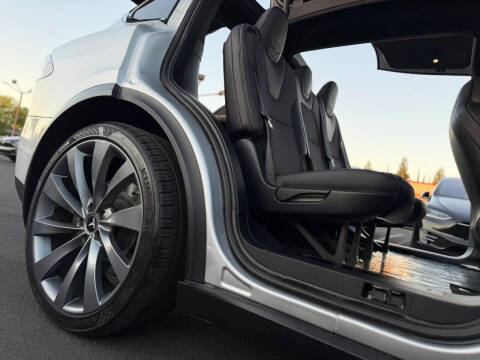 2018 Tesla Model X