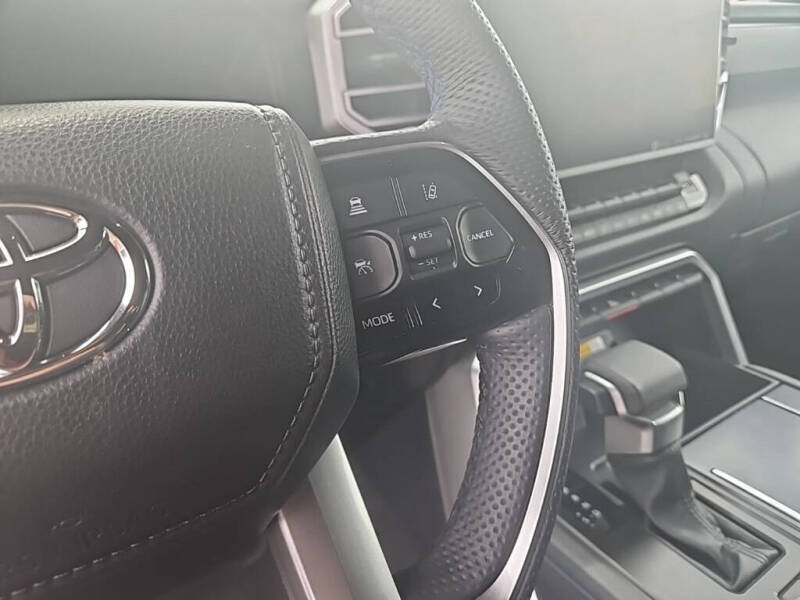 2024 Toyota Sequoia Platinum