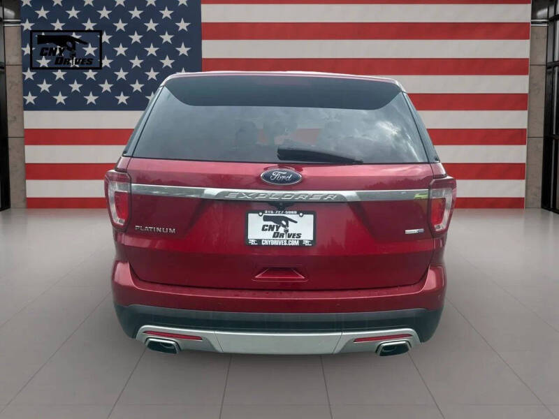2017 Ford Explorer Platinum