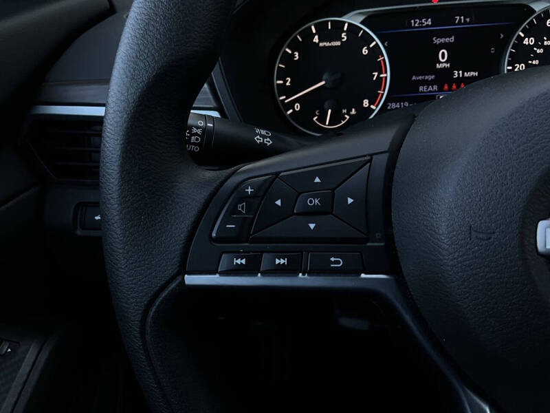 2025 Nissan Altima 2.5 SV