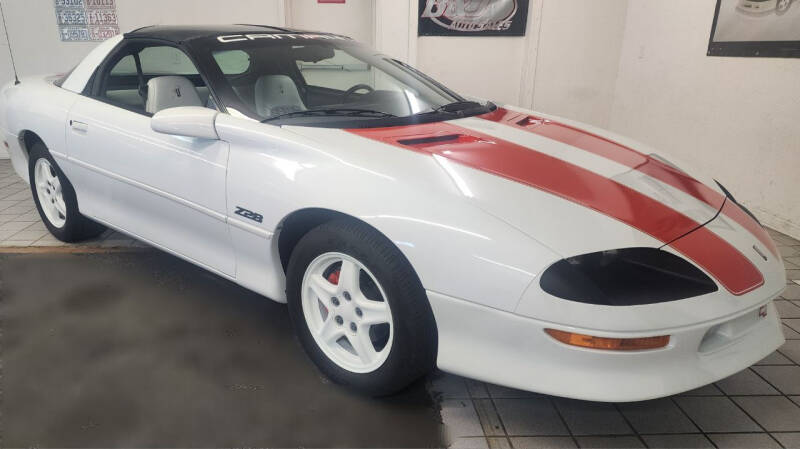 1997 Chevrolet Camaro null photo 8