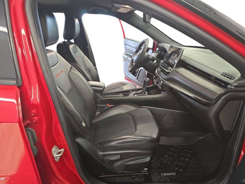 2023 Jeep Compass Trailhawk