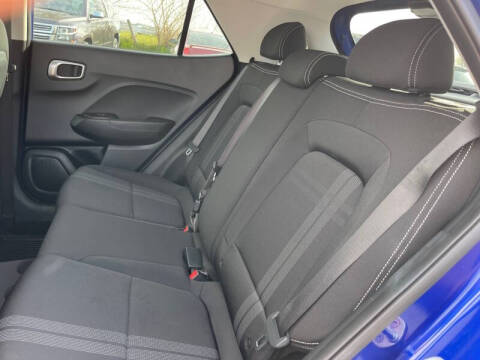 2022 Hyundai Venue SEL