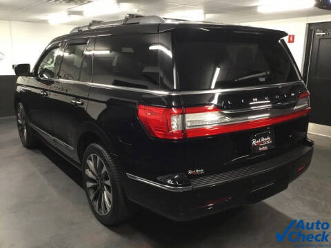 2019 Lincoln Navigator Select