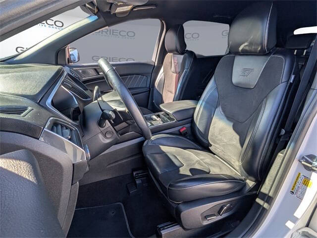 2019 Ford Edge ST