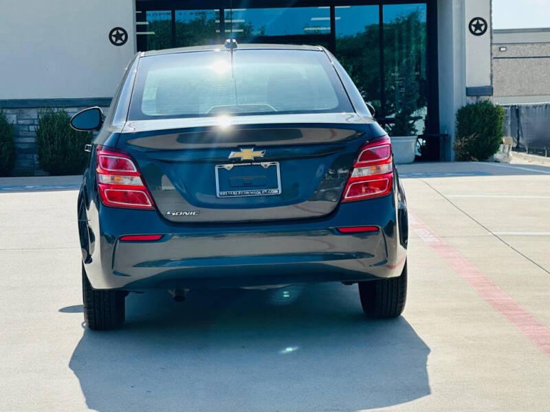 2020 Chevrolet Sonic LS