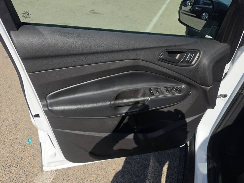 2019 Ford Escape S