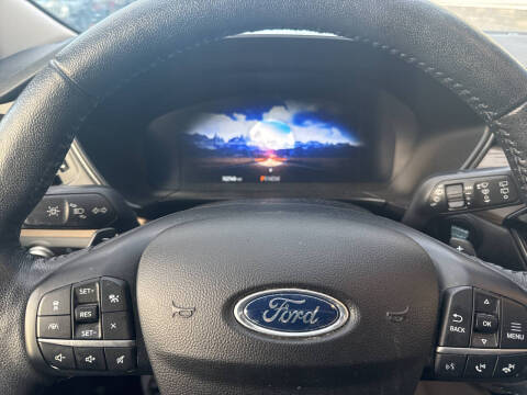 2020 Ford Escape Titanium