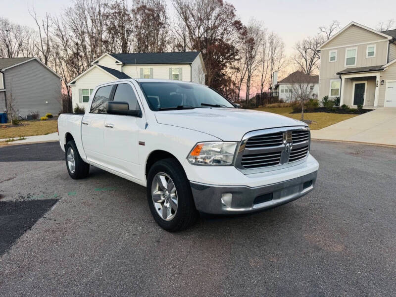 2013 RAM 1500 SLT