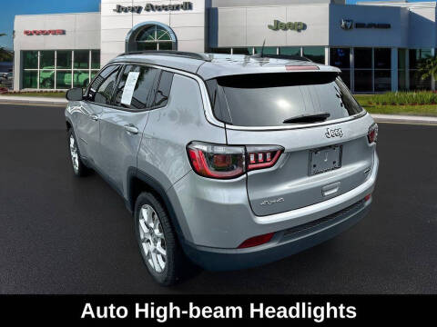 2022 Jeep Compass Latitude Lux