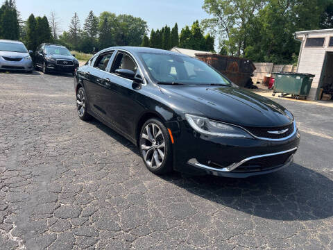 2016 Chrysler 200 C