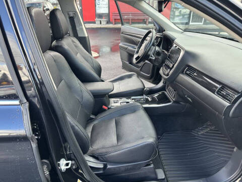 2017 Mitsubishi Outlander GT