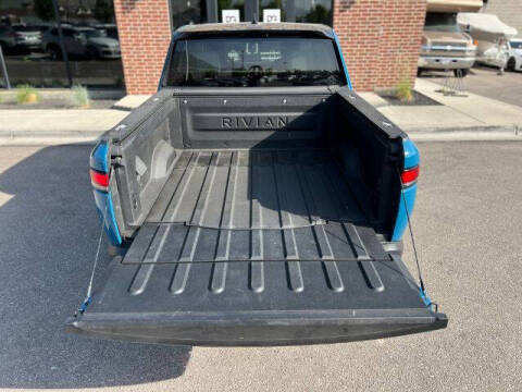 2022 Rivian R1T Adventure