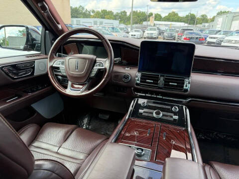 2018 Lincoln Navigator L Black Label