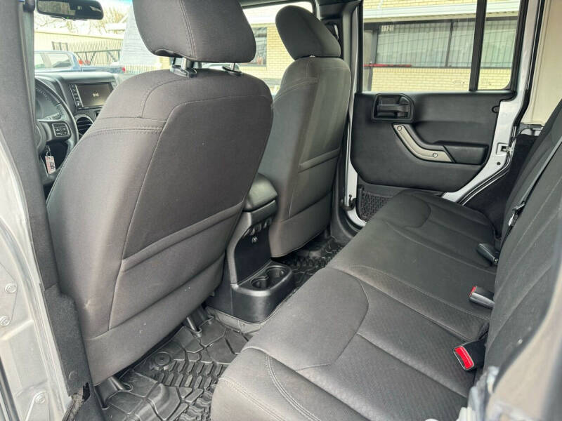 2016 Jeep Wrangler Unlimited Sport