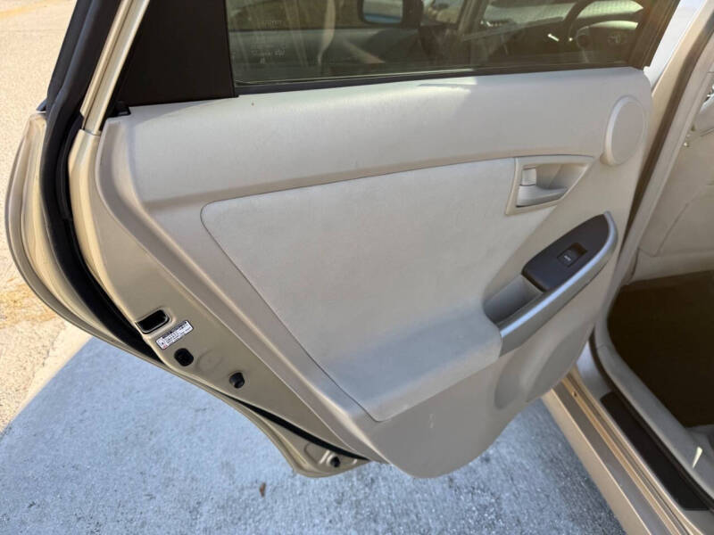 2010 Toyota Prius IV