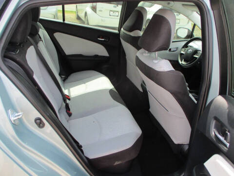 2016 Toyota Prius Two