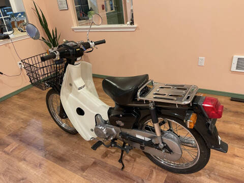1998 Honda Super Cub Custom C90E