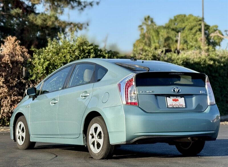 2015 Toyota Prius Three