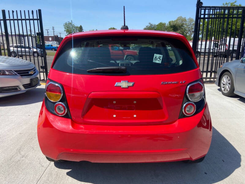 2015 Chevrolet Sonic LT Auto