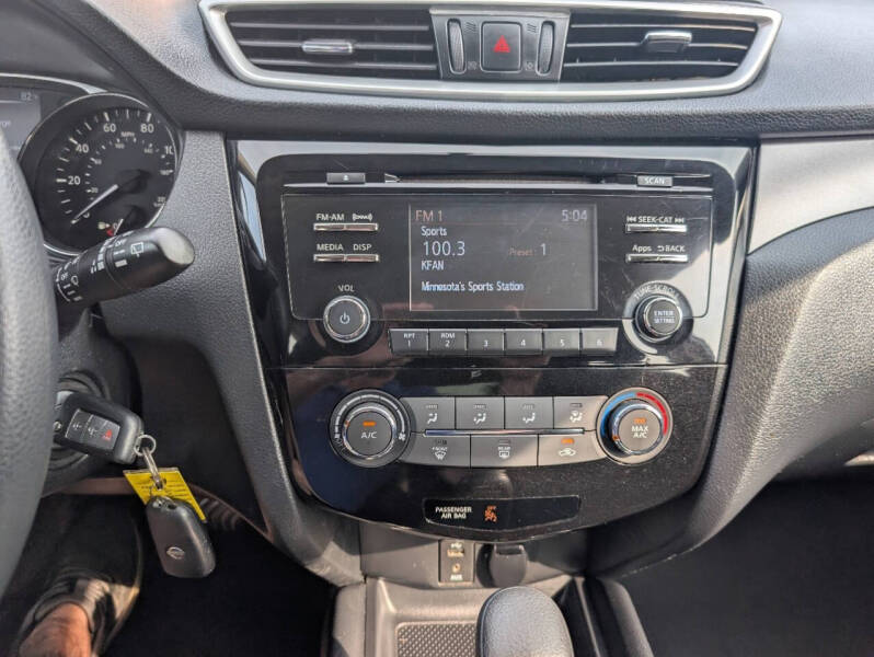2015 Nissan Rogue S