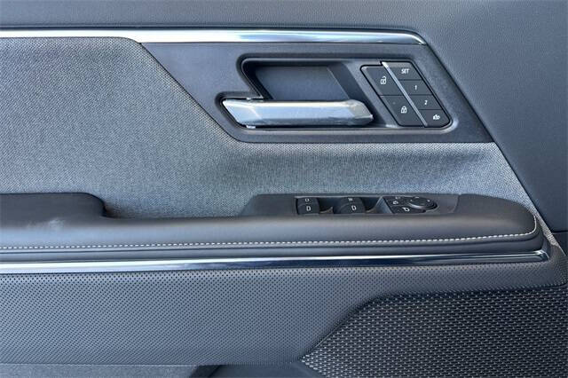 2026 GMC Sierra EV Elevation